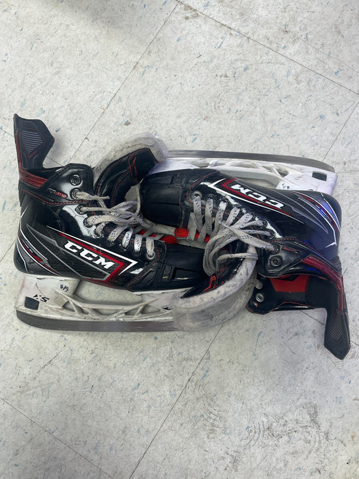 Used CCM JetSpeed FT490 Size 4.5 Skates