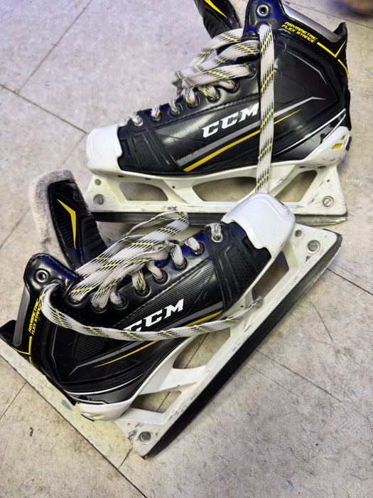 Used CCM Tacks 9080 Goal Skates Size 7.5