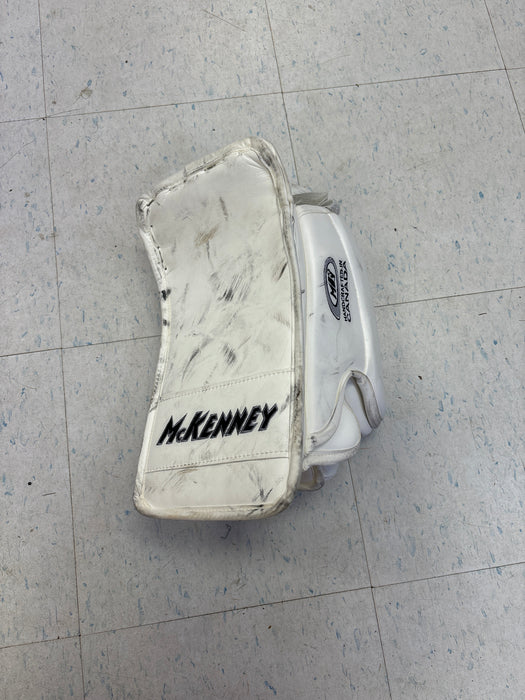 Used McKenney Pro Spec 270 Youth Blocker