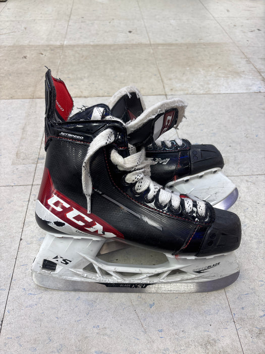 Used CCM JetSpeed FT475 Size 7.5 Skates
