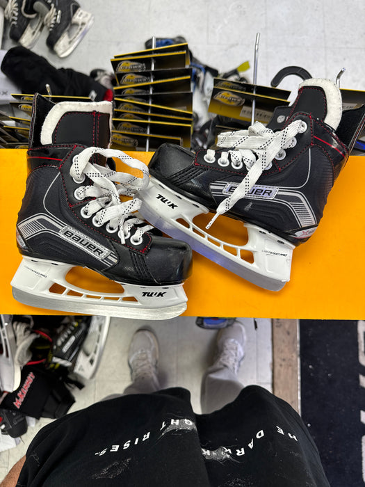 Used Bauer Vapor X300 10Y Player Skates
