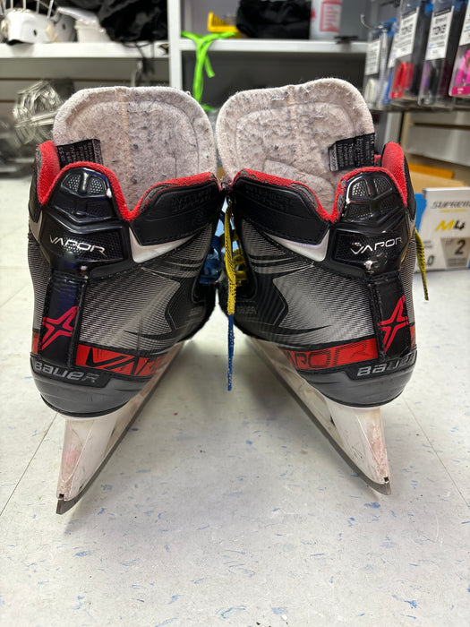 Used Bauer Vapor x2.7 Size 5 Goal Skates