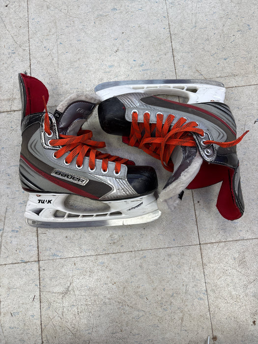Used Bauer Vapor X4.0 Size 4.5 D Skates