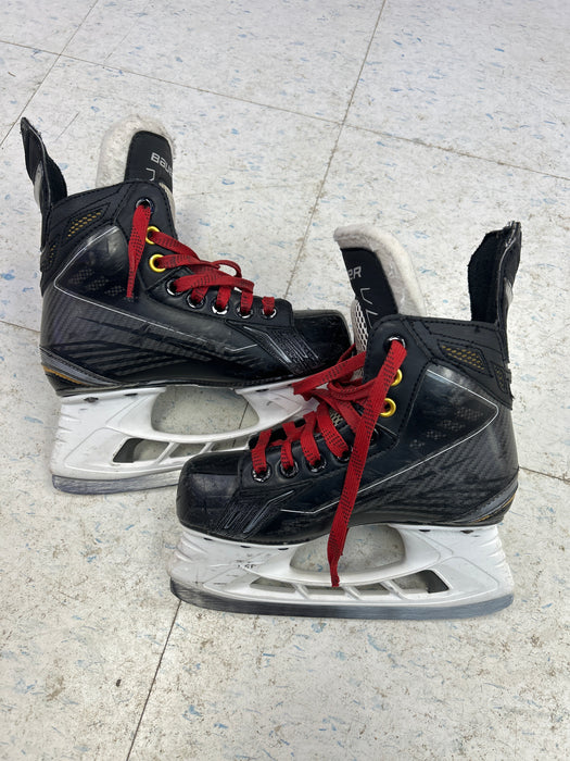 Used Bauer Supreme 160 Player Skates 1.0D