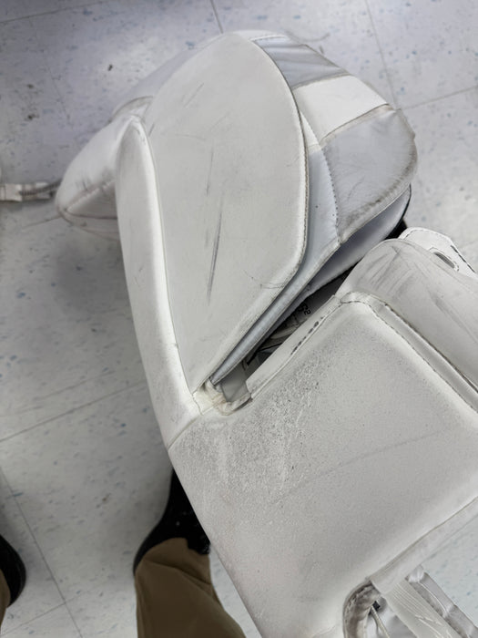 Used CCM EFLEX 6.9 Leg Pads 34" + 2"