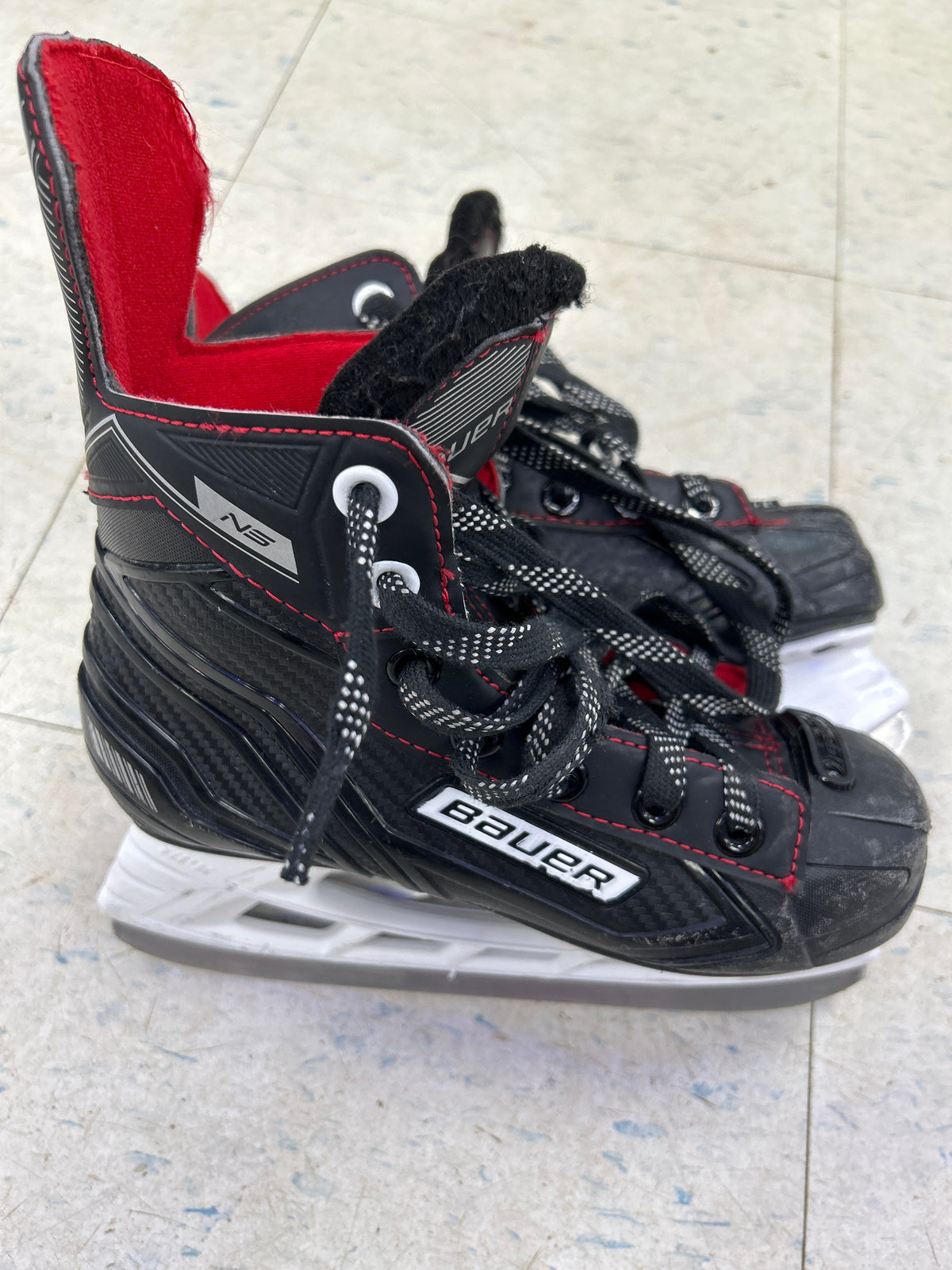 Used Bauer NS Junior Player Skates — Crow's Sports Hockey