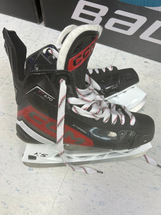 Used CCM JetSpeed FT670 Senior Player Skates 10.5D