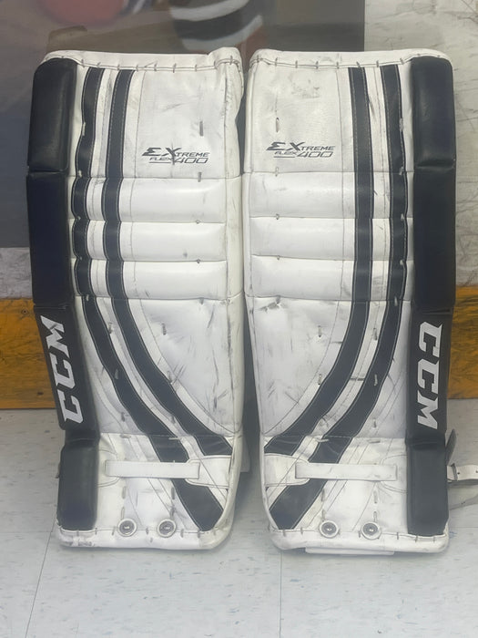 Used CCM Extreme Flex 400 24+1 Goal Pads