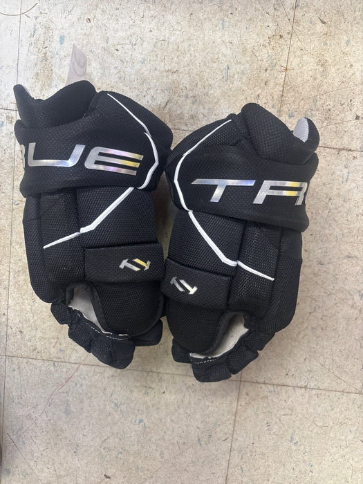 True Catalyst 7X3 Player Gloves Size 13”