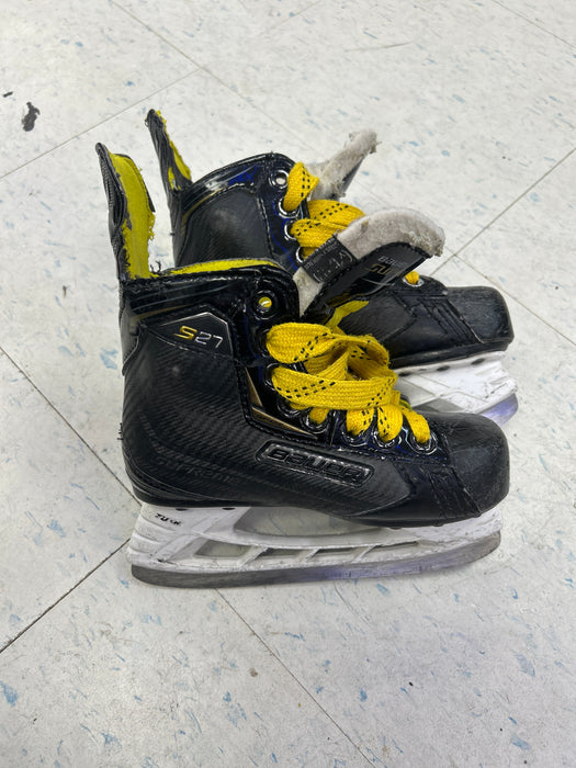 Used Bauer Supreme S27 Youth Player Skates