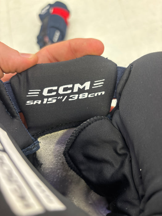 Used CCM HGJSCHL 15” Oshawa Generals Pro Stock ‘POWELL’ Glove