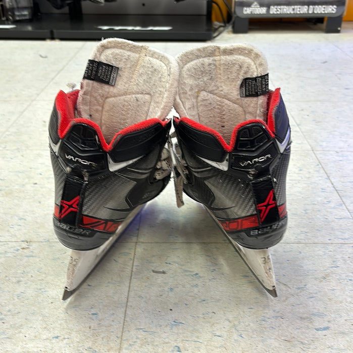 Used Bauer Vapor X2.7 Size 3.5D Goal Skates