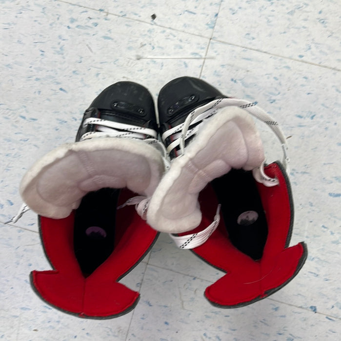 Used Bauer NSX Size 1 Player Skates