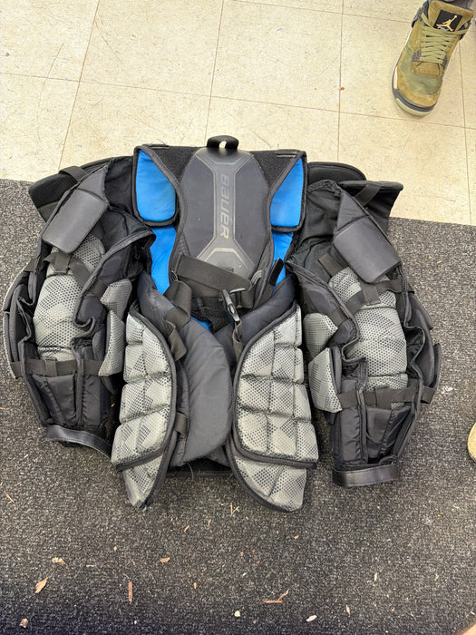Used Bauer Elite Senior Small Chest Protector