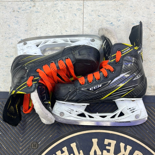 Used CCM Tacks 4092 Size 1 Skates