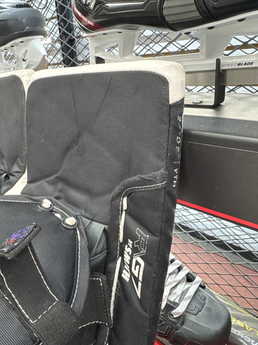 Used Warrior R\G7 24+0.5” Goalie Leg Pads