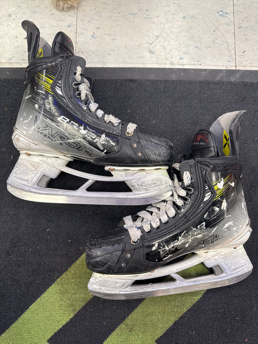 Used Bauer Vapor Hyperlite 2 Intermediate 5.0 Player Skates