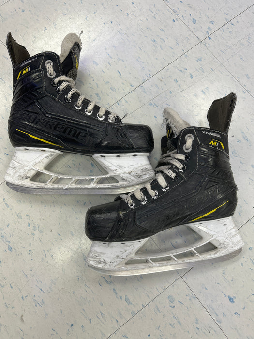 Used Bauer Supreme M1 Junior Player Skates
