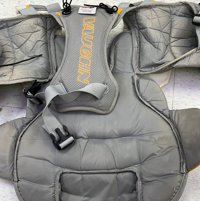 Used Vaughn Ventus Junior Large Chest Protector