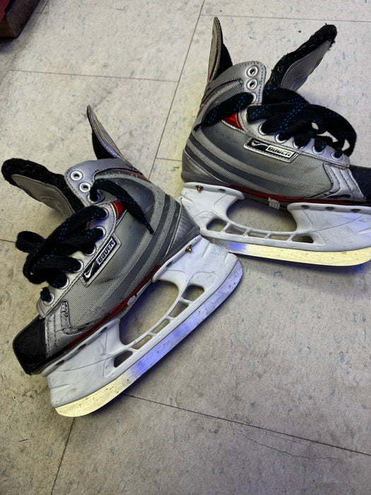 Used Bauer Vapor XXII 2D Skates