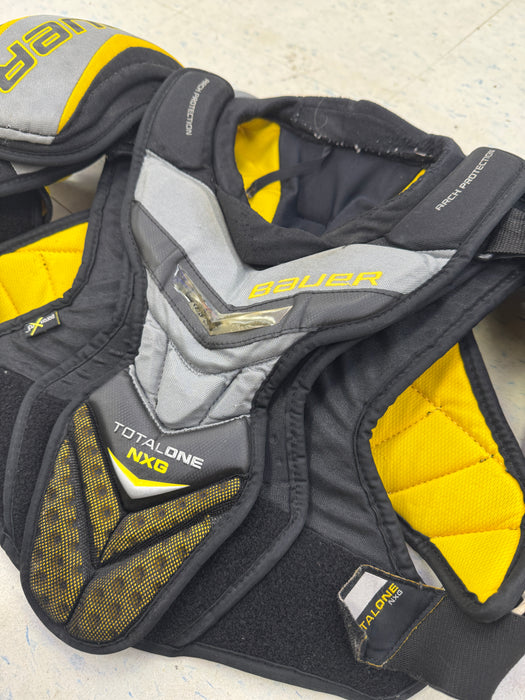 Used Bauer TotalONE NXG Shoulder Pads Senior Medium