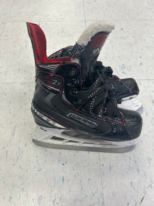 Used Bauer Vapor X2.7 Youth Player Skates 12.5y