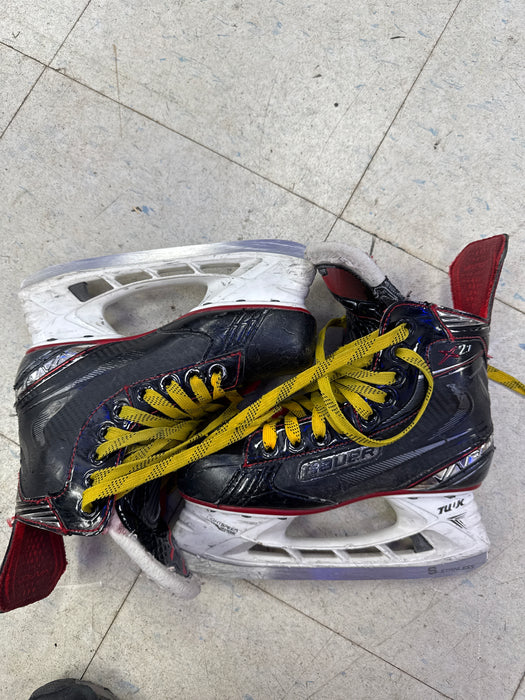 Used Bauer Vapor X2.7 Skates Size 2.5D