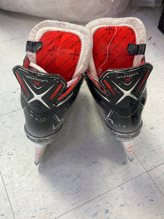 Used Bauer Vapor X3.7 Size 6 Skates