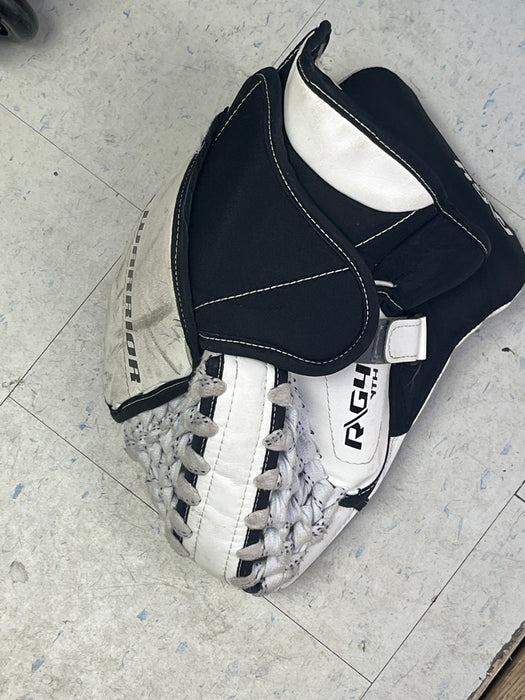Used Warrior R/G4 Youth Catcher Full Right