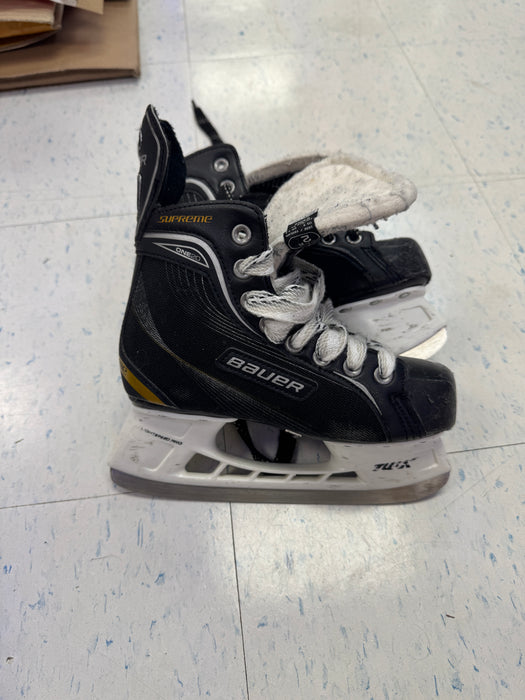 Used Bauer ONE20 Skates 2.0