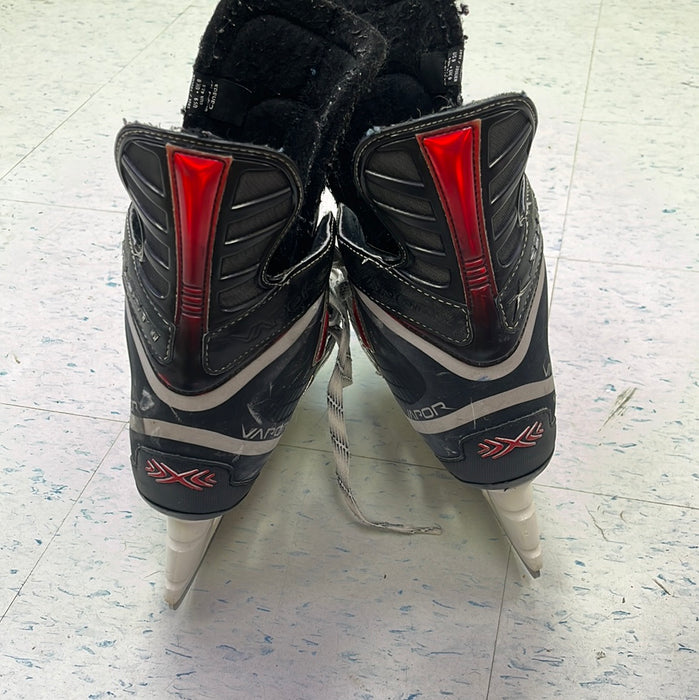 Used Bauer Vapor Select II Size 7.5 Player Skates