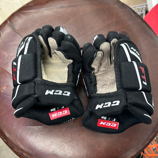 Used CCM Ft1 8” Player Gloves