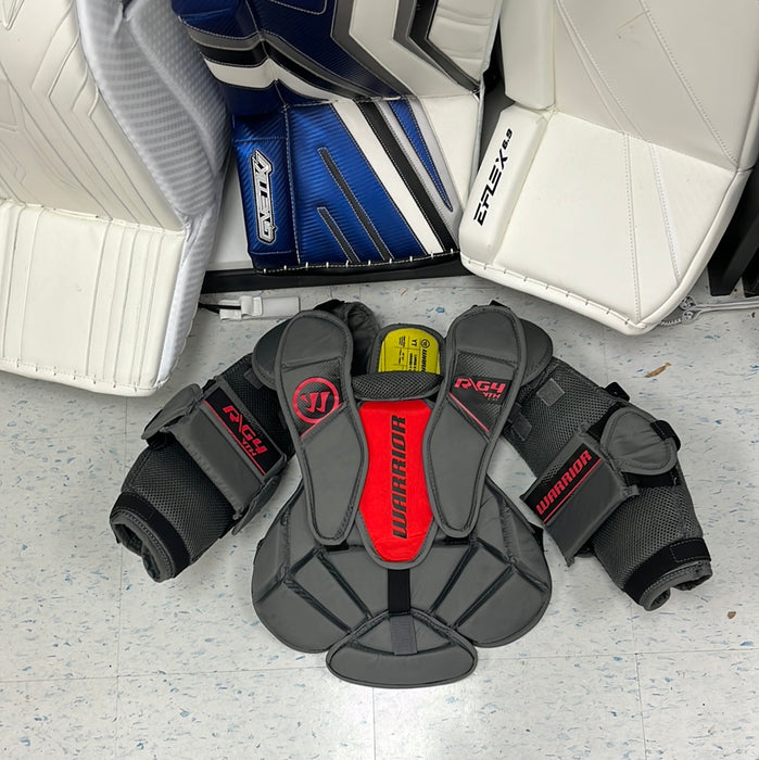 Used Warrior R/G4 Youth Large/Extra Large Goal Chest Protector