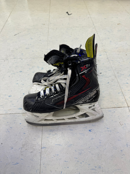 Used Bauer Vapor X2.6 Skates 3.0D