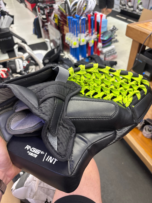 Used Warrior R/G6E+ Intermediate Catcher and Blocker Set