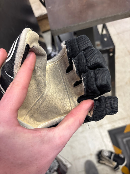 Used Warrior Alpha QX4 10” Gloves