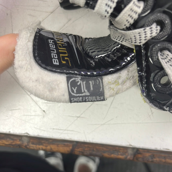 Used Bauer Vapor 2S Size 10Y Youth Skates