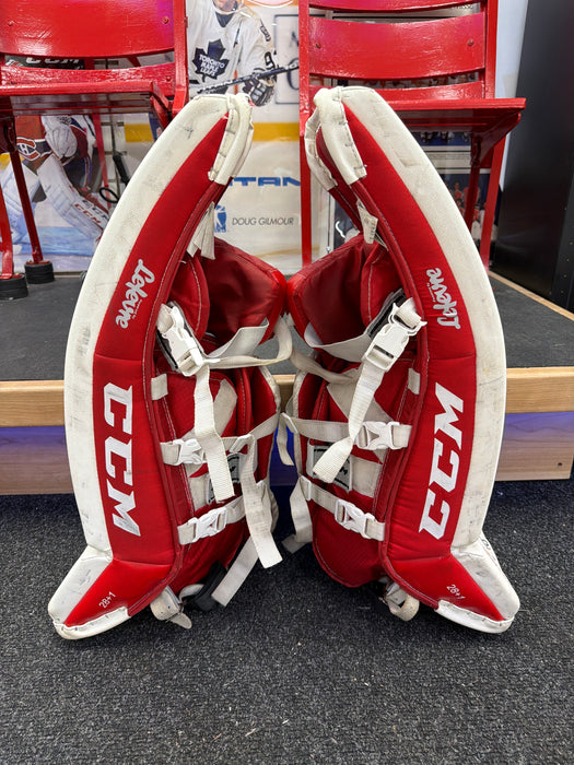 Used CCM Premier R1.5 28+1” Goal Pad