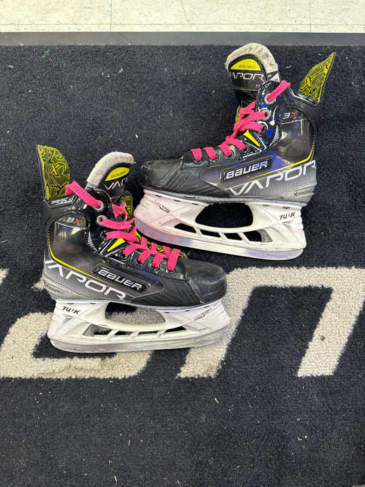Used Bauer Vapor 3X 1.5D Player Skates