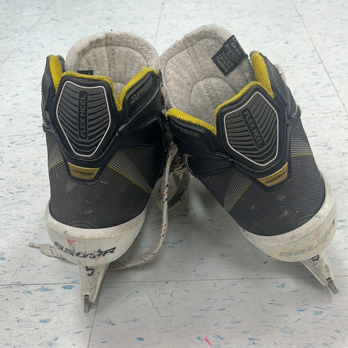 Used Bauer Supreme One80 Size 5 Goal Skates