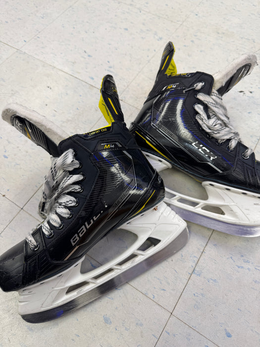 Used Bauer Supreme M4 Skates 6.5 Fit 2