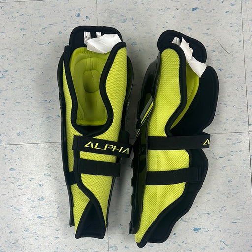 Used Warrior Alpha QX9 12" Shin Guards