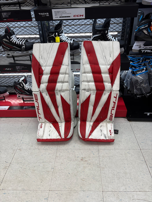 Used True Catalyst 9X3  Senior 32"+2" Leg Pads