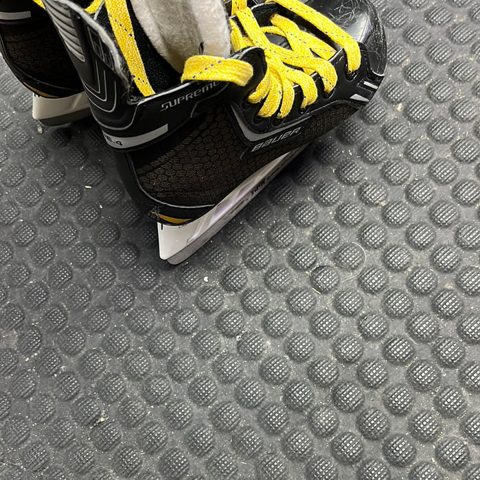 Used Bauer Supreme One.4 11Y Player Skates