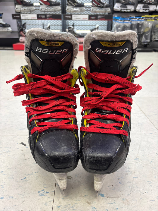 Used Bauer Supreme 3s Size 4.5 Fit 2