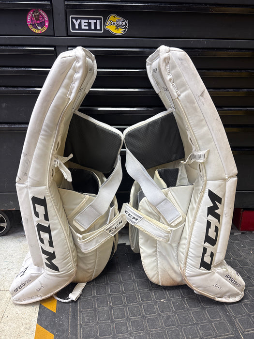 Used CCM Eflex 4.5 Senior 32+1” Goal Pads