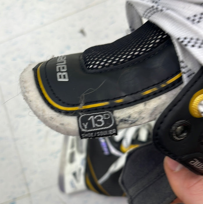Used Bauer Supreme One.6 Size 13 Youth Players Skates