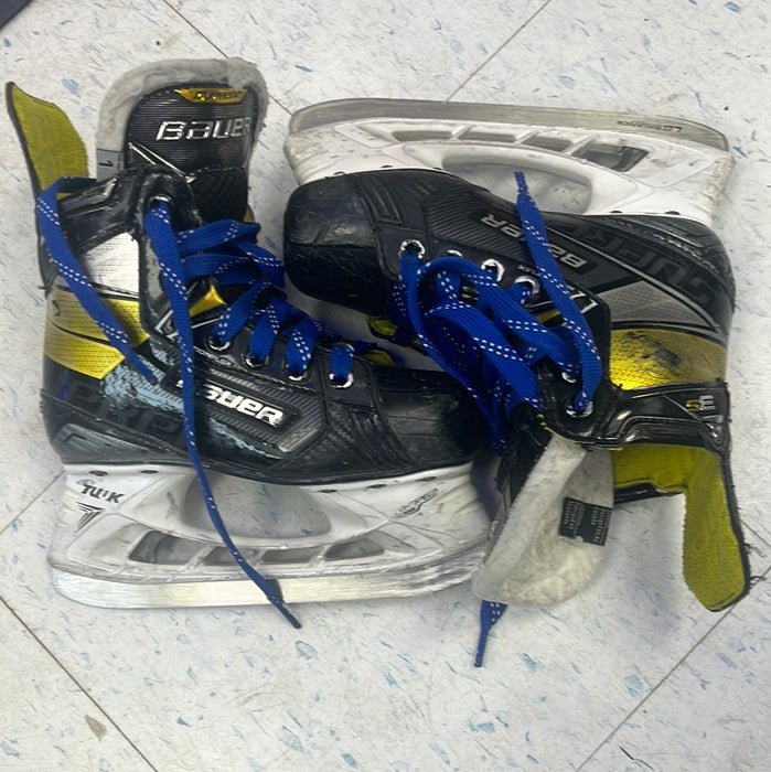 Used Bauer Supreme 3S Size 1 EE Player Skates