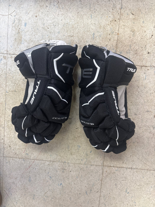 True Catalyst 7X3 Player Gloves Size 13”