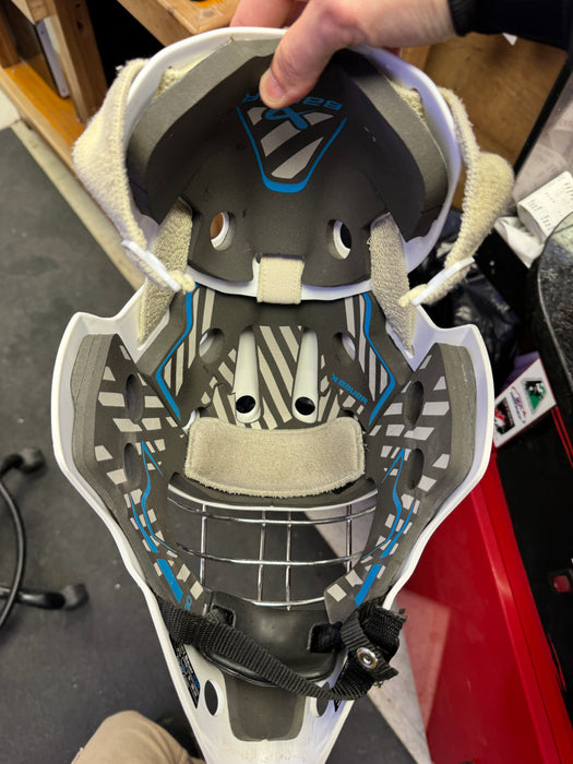 Used Bauer Profile 930 Junior Mask